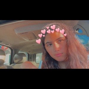 Meet your Posher, Kiana